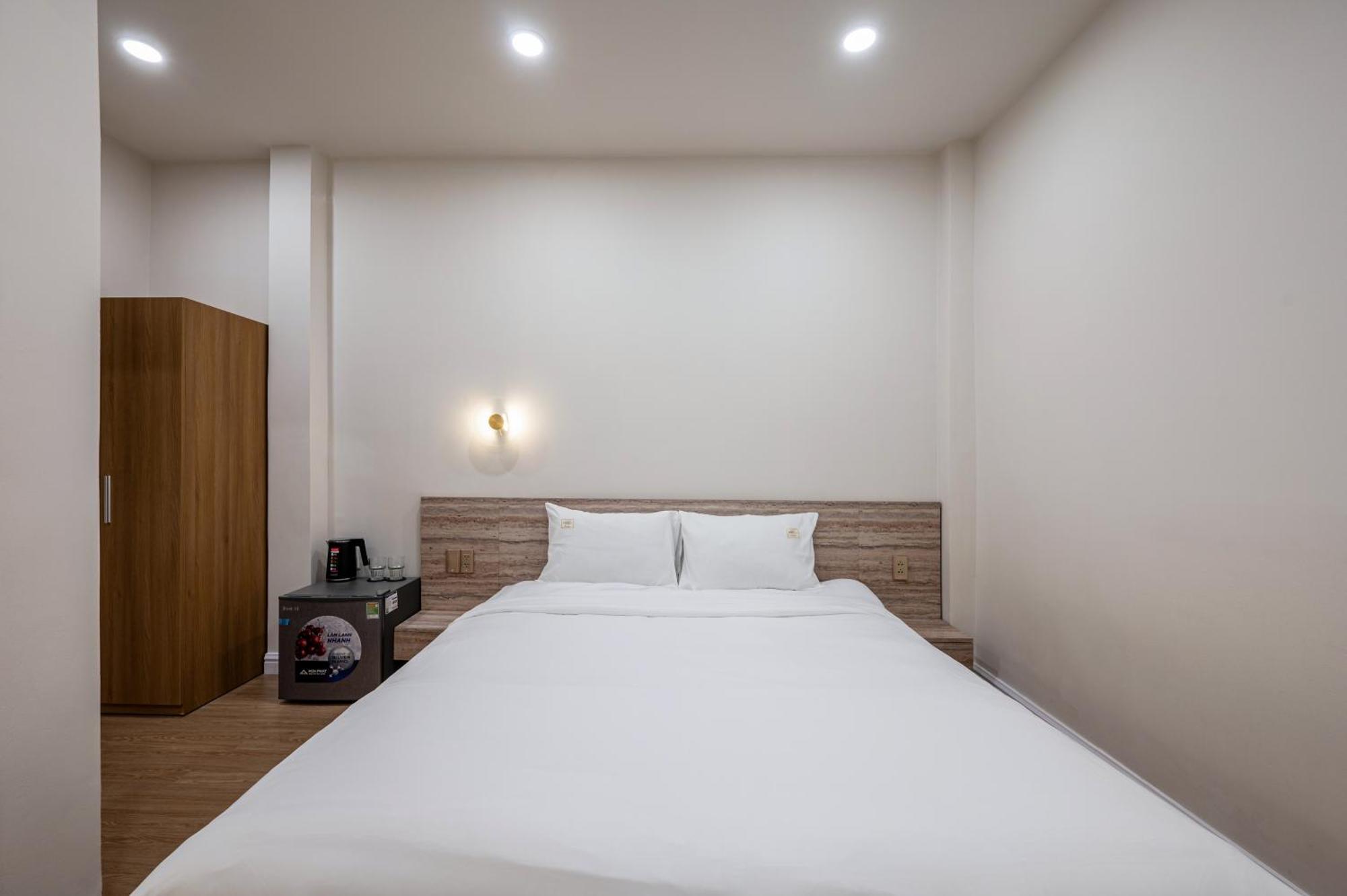 By Cr Concept In Center Aparthotel