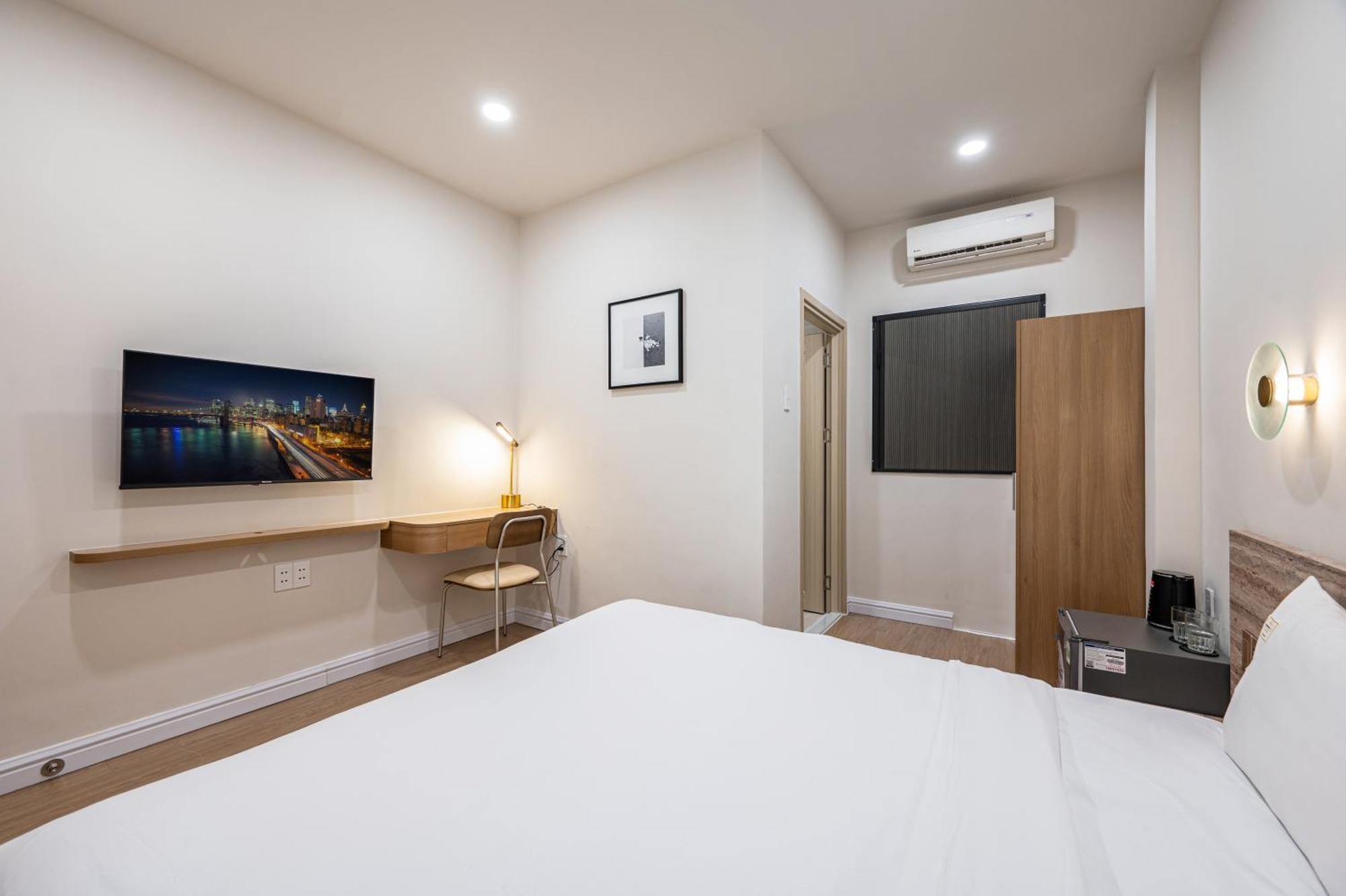 By Cr Concept In Center Ho Chi Minh City
